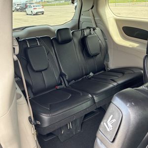 2024 Chrysler PACIFICA TOURING L thumbnail 35