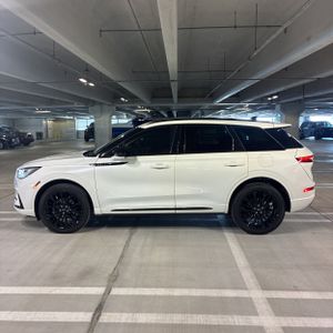 LINCOLN CORSAIR RESERVE - 3