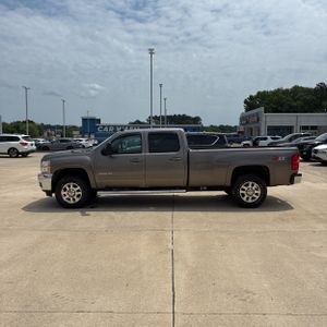CHEVROLET SILVERADO - 3