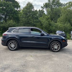 2020 Porsche CAYENNE BASE — фото 10