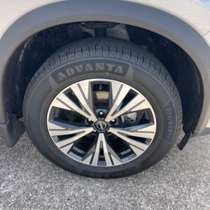 2023 Nissan ROGUE SV — миниатюра 20