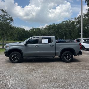صورة 3 لـ 2024 Chevrolet SILVERADO 1500 ZR2