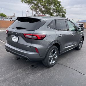 FORD ESCAPE ST-LINE - 8