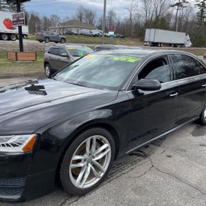 AUDI A8 4.0T SPORT - 2