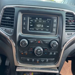 2017 JEEP GRAND CHEROKEE LAREDO thumbnail 37