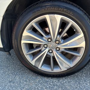 صورة مصغرة 17 لـ 2017 Acura MDX SH-AWD W/TECH