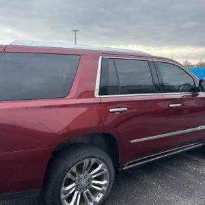 CADILLAC ESCALADE PREMIUM LUXURY - 9