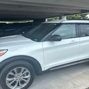 2022 FORD EXPLORER XLT 照片 2