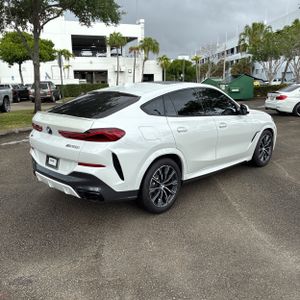 BMW X6 M50I - 8