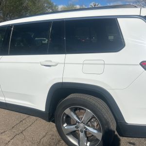 JEEP GRAND CHEROKEE L LIMITED - 6