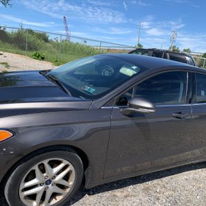 FORD FUSION SE - 2