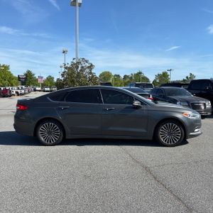 FORD FUSION TITANIUM - 10