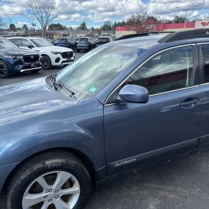 SUBARU OUTBACK PREMIUM - 2