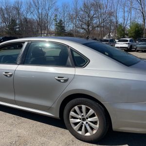 VOLKSWAGEN PASSAT S PZEV - 6