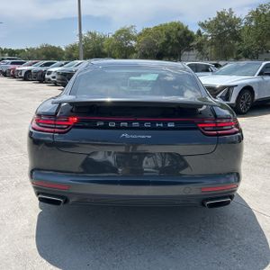 صورة 7 لـ 2020 Porsche PANAMERA 4