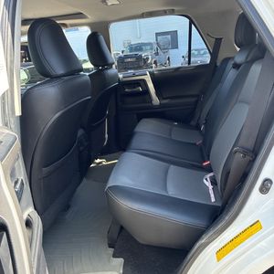 2015 Toyota 4RUNNER SR5 PREMIUM — фото 30