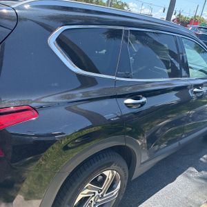 صورة 9 لـ 2023 Hyundai SANTA FE SEL