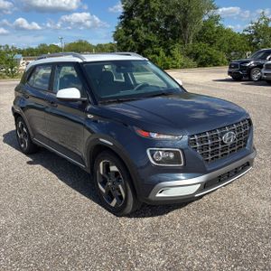 HYUNDAI VENUE LIMITED - 10