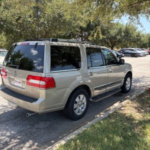 صورة 8 لـ 2008 Lincoln NAVIGATOR BASE