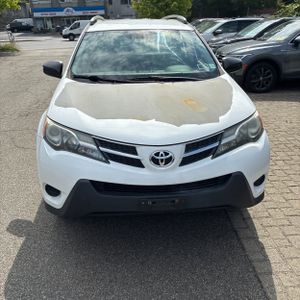 2015 Toyota RAV4 LE 照片 14