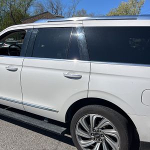 LINCOLN NAVIGATOR RESERVE - 6