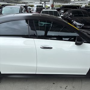 MERCEDES-BENZ CLA - 9