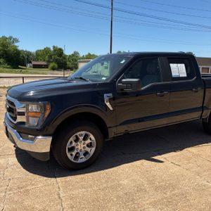FORD F-150 XLT - 2