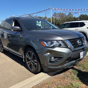 2017 Nissan PATHFINDER PLATINUM — миниатюра 12