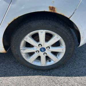 2013 FORD FIESTA SE — миниатюра 18
