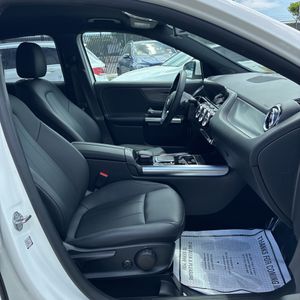 صورة مصغرة 32 لـ 2022 Mercedes-BENZ GLA