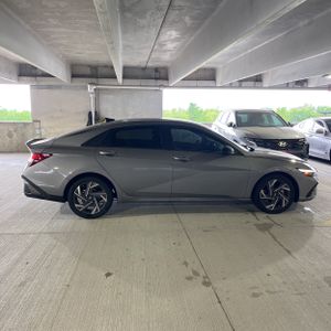 HYUNDAI ELANTRA SEL SPORT - 10