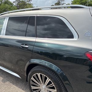 MERCEDES-BENZ GLS - 6