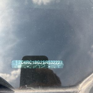 صورة 54 لـ 2025 Chrysler PACIFICA SELECT