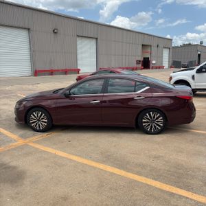 صورة 3 لـ 2025 Nissan ALTIMA SV