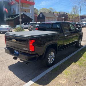 CHEVROLET SILVERADO - 8