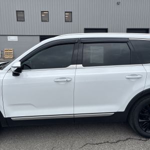 KIA TELLURIDE SX - 4