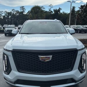 صورة 15 لـ 2026 Cadillac ESCALADE ESV SPORT