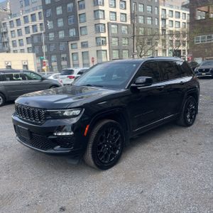 JEEP GRAND CHEROKEE SUMMIT RESERVE - 1