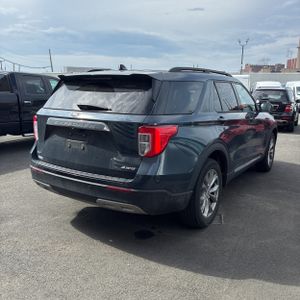 FORD EXPLORER XLT - 7