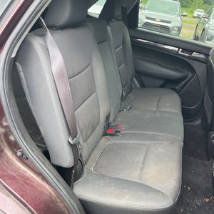 صورة مصغرة 34 لـ 2011 KIA SORENTO LX