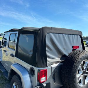 صورة 57 لـ 2015 JEEP WRANGLER UNLIMITED SAHARA