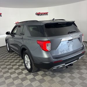 FORD EXPLORER XLT - 4
