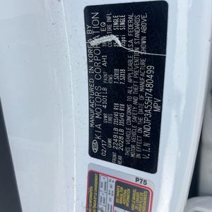 2017 KIA SOUL + — миниатюра 47