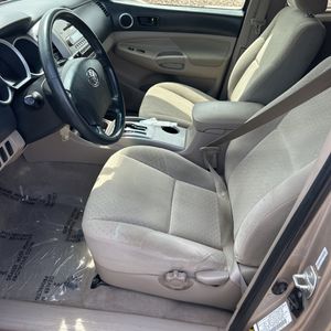 صورة 62 لـ 2007 Toyota TACOMA BASE