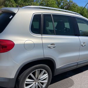 VOLKSWAGEN TIGUAN SEL - 9