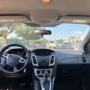 2014 FORD FOCUS SE 缩略图 33