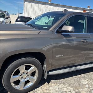 CHEVROLET TAHOE LT - 2