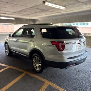 2019 FORD EXPLORER XLT — фото 5