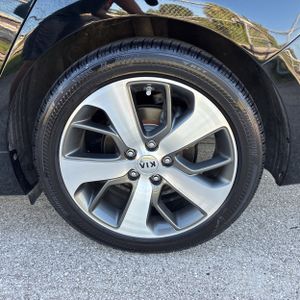 2019 KIA OPTIMA S — миниатюра 18