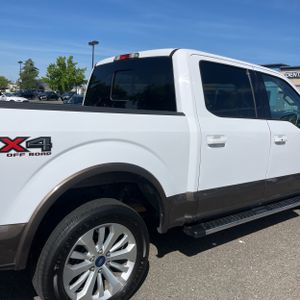 Ford F-150 Lariat - 9